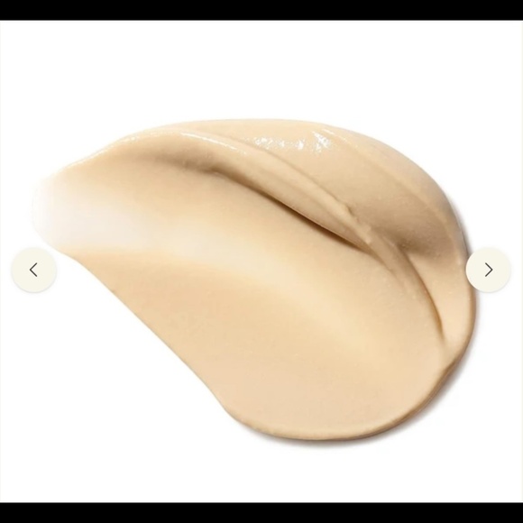 New Haley’s Refine Soft Matte Poreless Primer - Picture 3 of 10